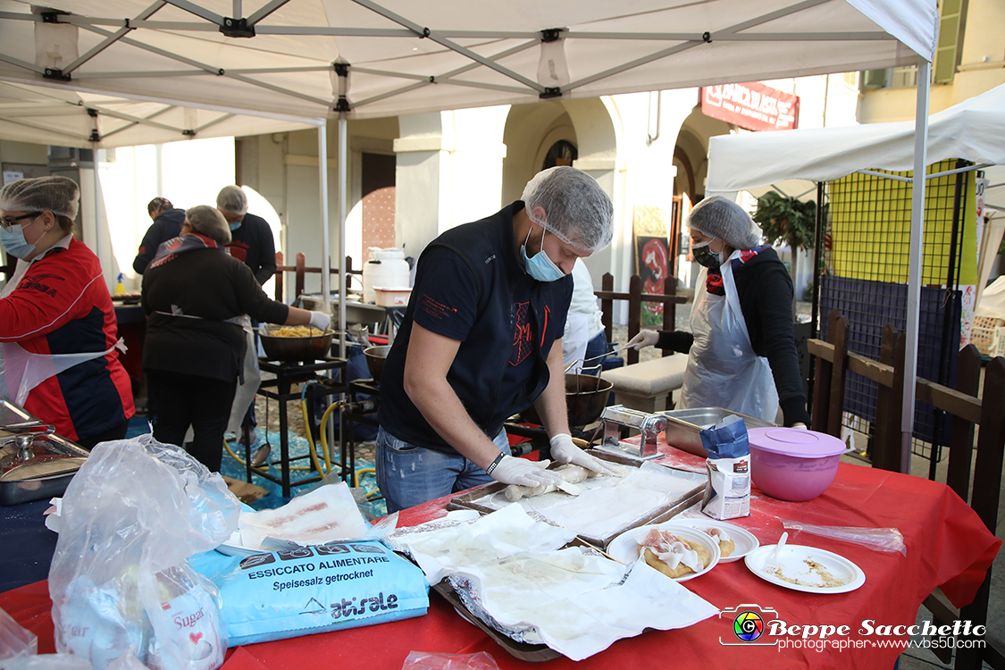 VBS_6240 - 10.ma Fiera Nazionale del Tartufo e Fiera dei Santi.jpg